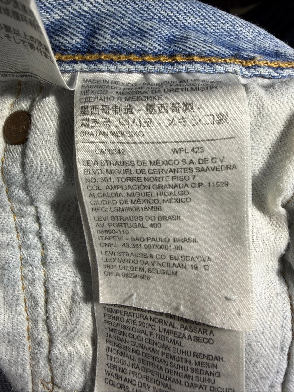 Levi's 501 Original Fit Button Fly Jeans Men's 36x30 Light Stonewash - #001